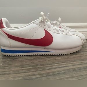 Women’s Nike Cortez Shoes Size 7